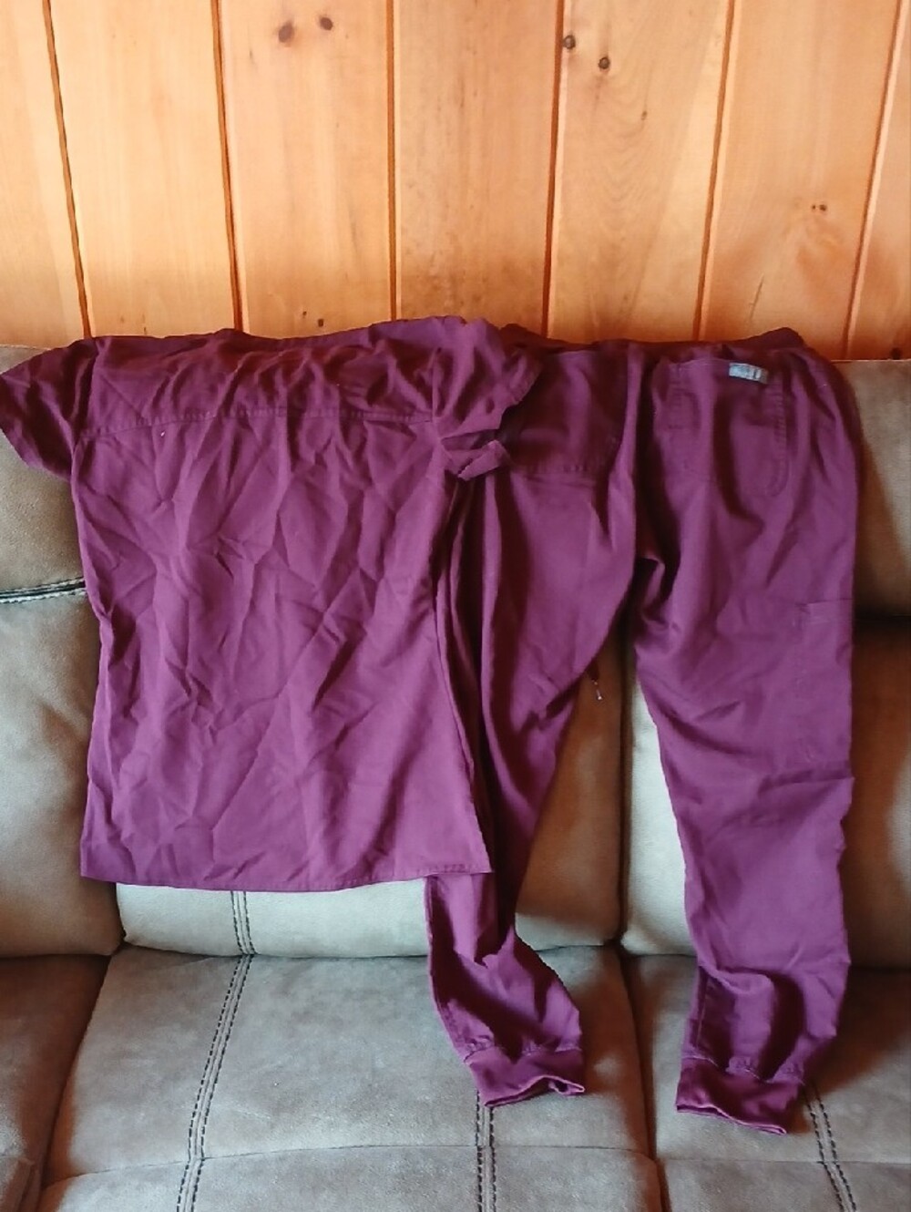 XS Womens Med Couture Scrub Set. - Picture 6 of 8